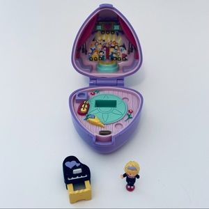 Polly Pocket Perfect Piano Recital